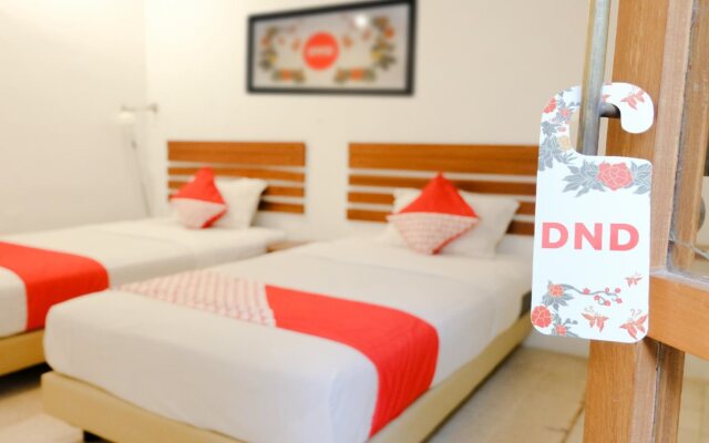 Augustina Home by OYO Rooms