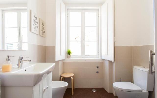 Merces by Central Hill Apartments