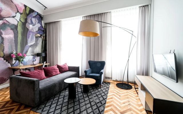 Arts Apartments