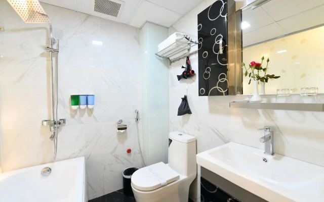 Hanoi Bella Rosa Trendy Hotel