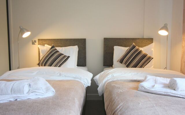 Peymans - The Station Suite Serviced Apartment