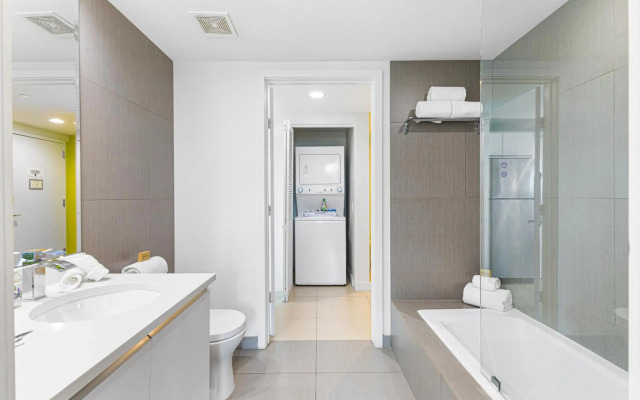 Dharma Home Suites Miami at Monte Carlo