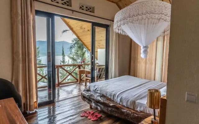 My Hill Eco-Lodge