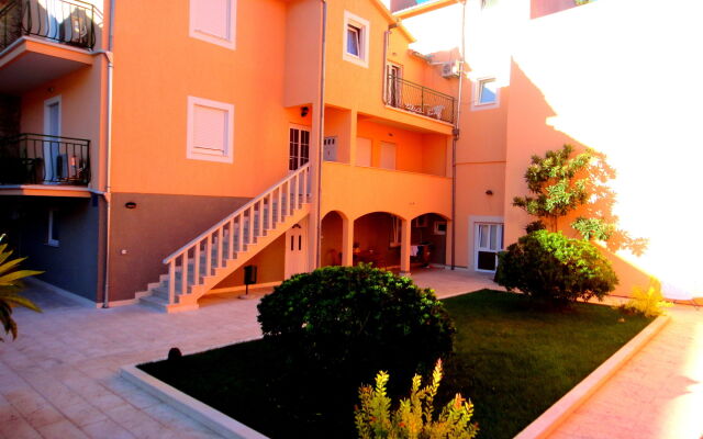Hotel Skradinski Buk