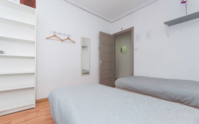 Hostel Roger's House