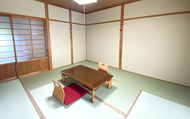 Hasuwa Inn