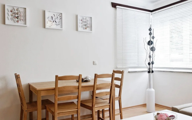 City Park Apartments Reichi