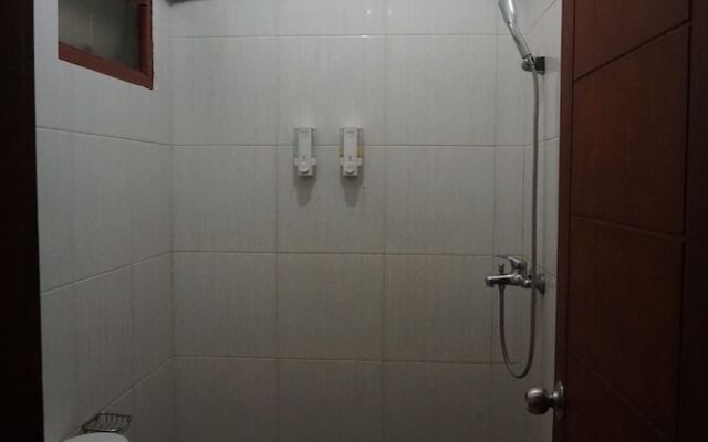 Rumah Sarwestri B&B
