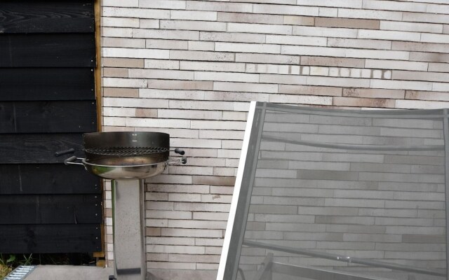 Modern Holiday Home in Maasmechelen With Sauna