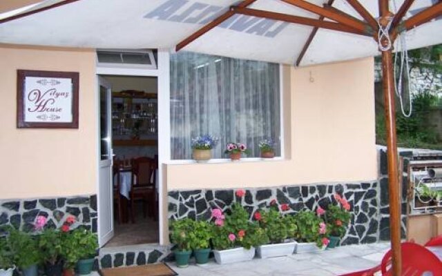 Family Hotel Vityaz House