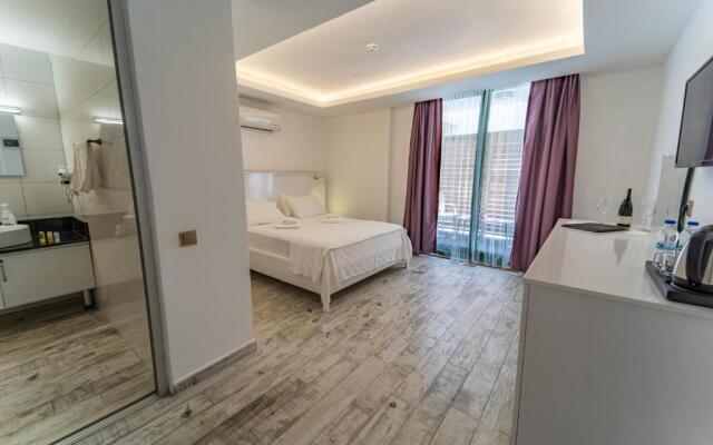 Greenbeach Hotel