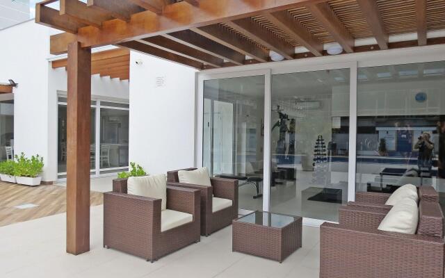 Área Nobre 200m Mar - Temporada - YA01F