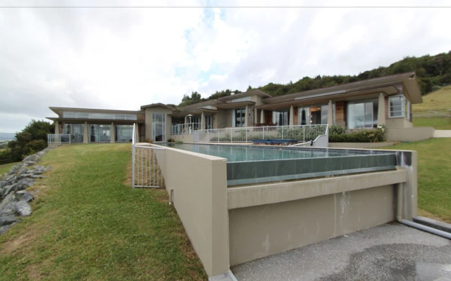 Kitenga Luxury Bed & Breakfast