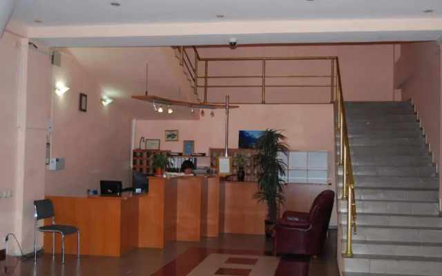 Aka Hotel