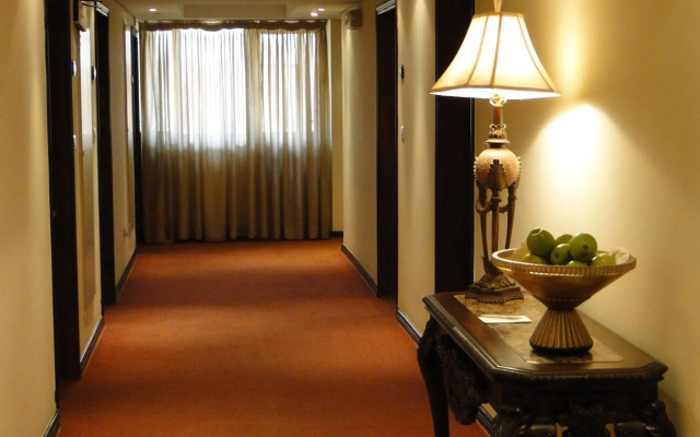 Shanashel Palace Hotel