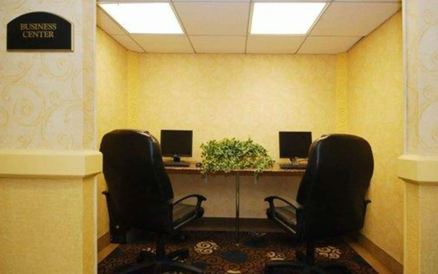 Quality Inn & Suites Bensalem