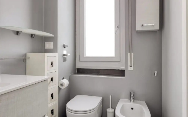 Stylish 2BR flat next to Navigli