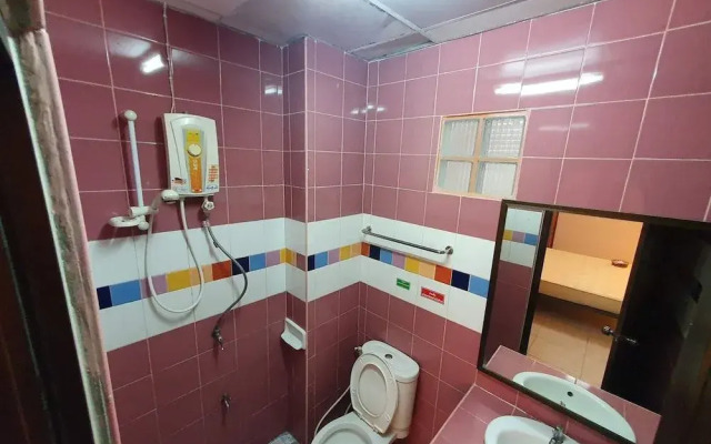 Teerada Apartment Phuket