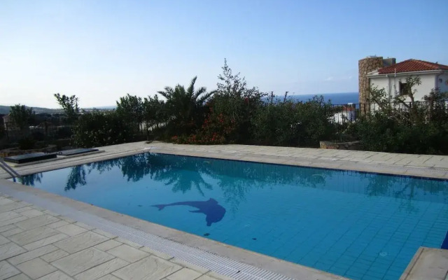 Villa Sunset V25 by Amy Villas