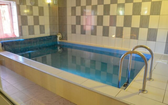 Country hotel Hvoinyi