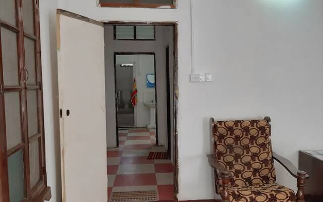 Mamdali Hostel
