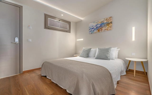 Ammon Zeus Luxury Beach Hotel