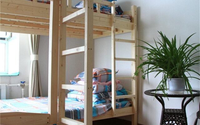 Yun Shang Jiangnan Hostel