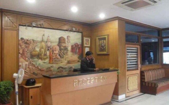 ADB Rooms Hotel Surabhi International,Varanasi