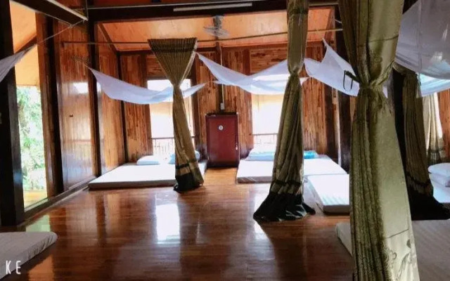 Mai Chau Hostel - Bar Restaurant