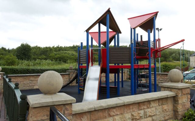 Best Western Plus Pastures Hotel