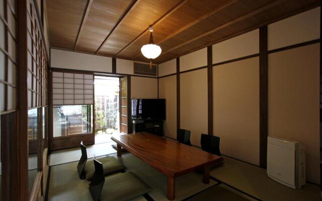 Hatoba-An Machiya Residence Inn