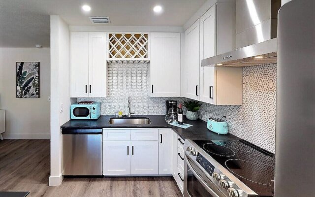 El Tropicale Vacation Rentals