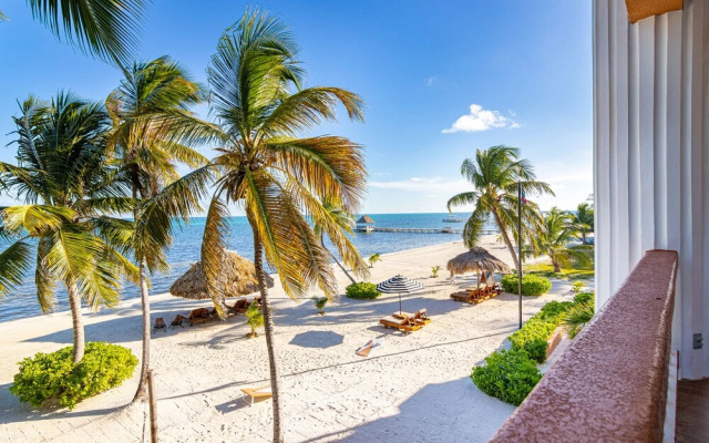 Lighthouse Beach Villas