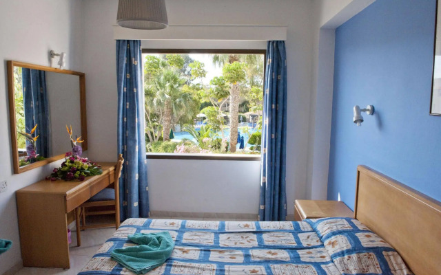 Narcissos Waterpark Resort