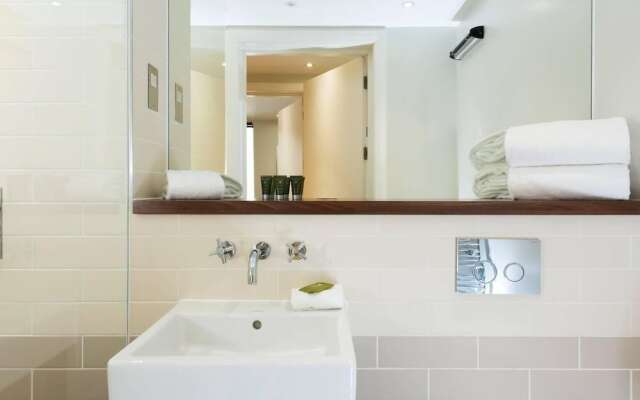 Sleek 1 Bedroom in the Heart of Central London