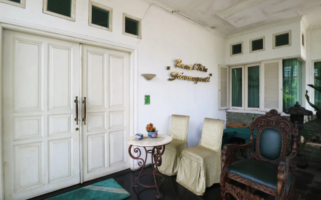 Villa Sri Manganti