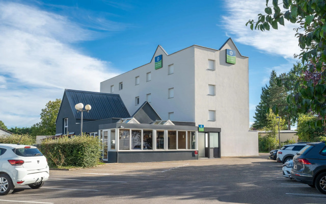 Sure Hotel by Best Western Dole