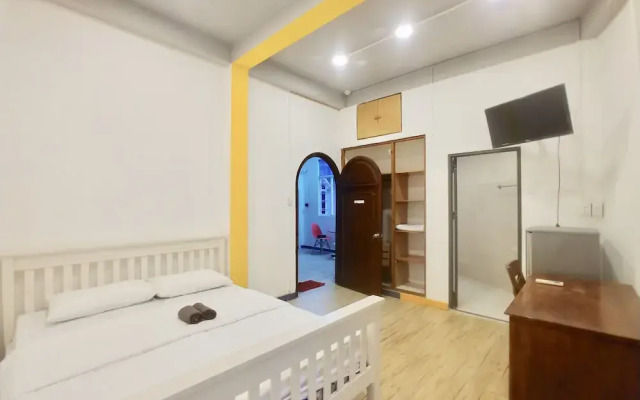 Poseidon Hotel And Apartment