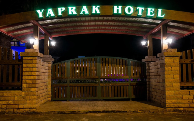 Yaprak Hotel