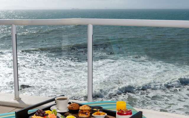 Radisson Collection Hotel, Waterfront Cape Town