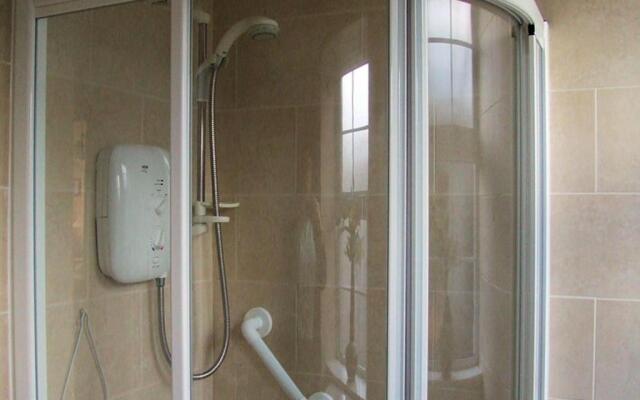 Ivy House Holiday Home