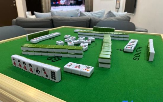 Private Pool Modern Holiday Home @ Mount Austin JB – Entertainment – Johor Bahru