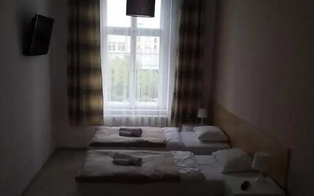 Glam House Apartments