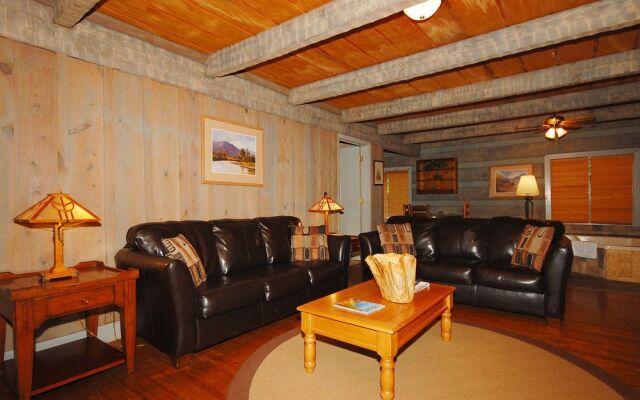 Best Western Smokehouse Lodge