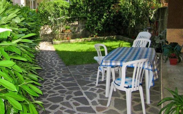 Saglia Apartments