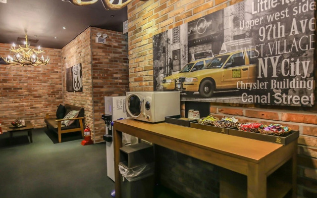 Eumseong Chungbukyeoksindosi H Motel