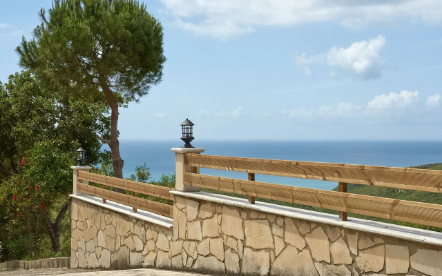 Villa Kanalos