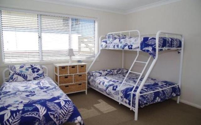 Beach Club 2, 5 Gowing Street