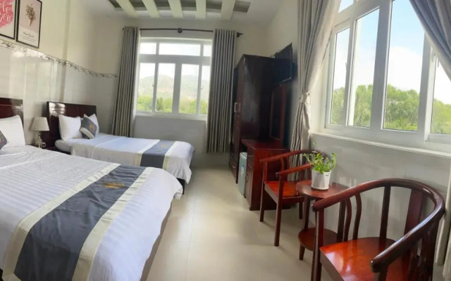 7 Condore Homestay