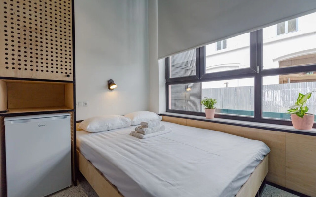 Back2Me - Hostel